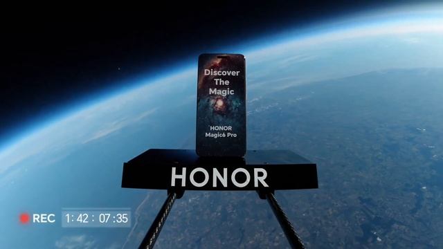 Смартфон HONOR Magic6 Pro запустили в стратосферу смотреть онлайн