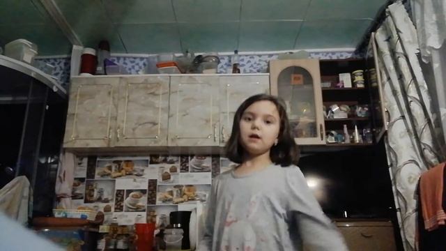 Новогодние цветы?????? смотреть онлайн