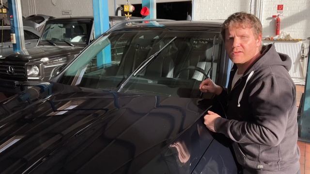 Wischer - blätter wechseln GLE 167 vorn How to renew wiper blade Mercedes смотреть онлайн