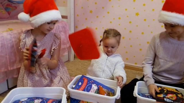 Новый год 2019. Праздник. Подарки смотреть онлайн