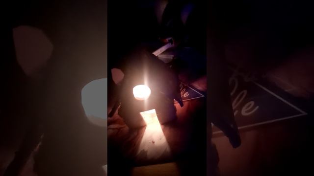 меня не будет с 28 декабря но... я вернусь с 1 января. не скучай(те) смотреть онлайн