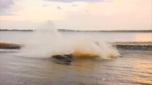 Wakeboarding Tip: Low Impact HS Back Roll Progression смотреть онлайн