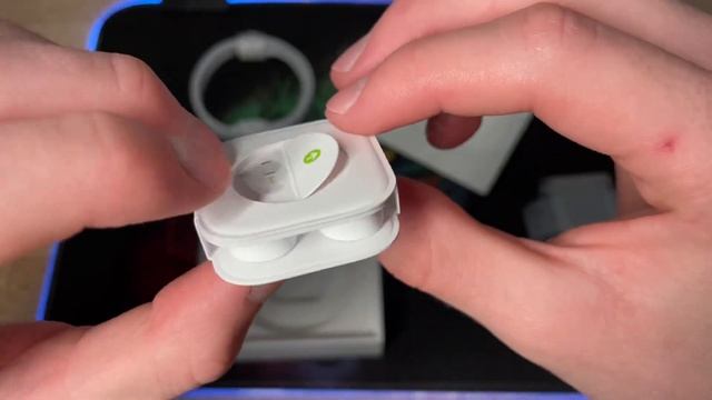 РАСПАКОВКА AirPods Pro с MagSafe! ОПЫТ ИСПОЛЬЗОВАНИЯ! ПОЧЕМУ НЕ ВЗЯЛ AirPods 3? смотреть онлайн