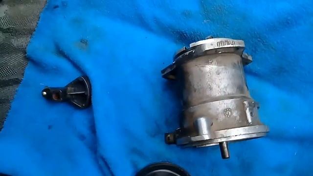 Как поменять ваккумный регулятор смотреть онлайн