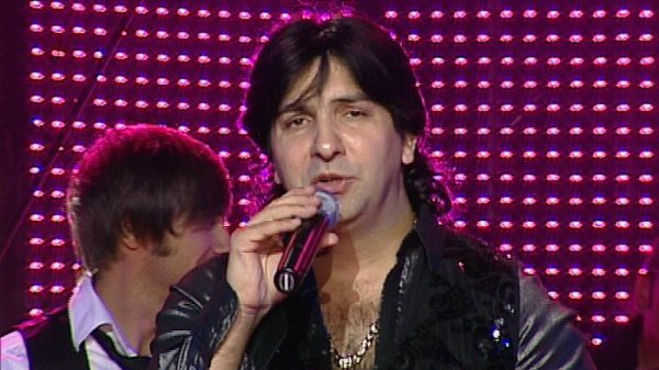 Шоу русского цыгана. Концерт Александра Марцинкевича и группы «Кабриолет»