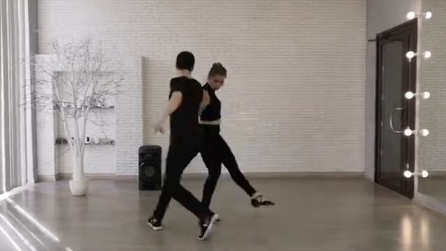 Парные танцы в Ростове (West Coast Swing, Nick Howe - Give me a reason) смотреть онлайн
