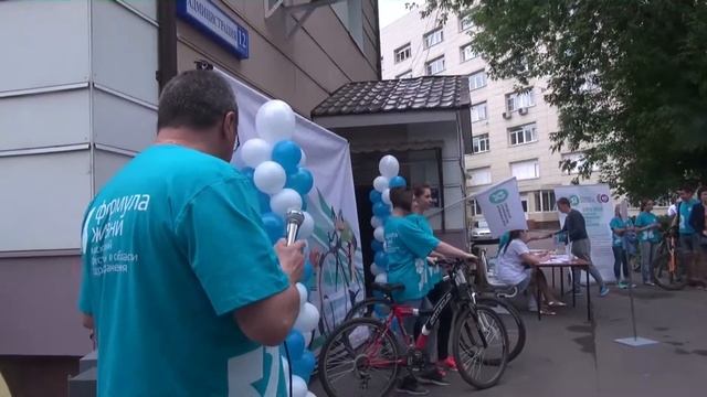 Велопробег от 52-й больницы до парка Ветеран смотреть онлайн