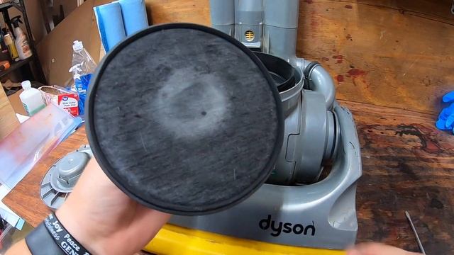 How to Clean & Replace Dyson D14 & D33 Filters [Complete Guide] смотреть онлайн
