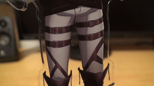 Abrimos figuras acrílicas Armin Hange y Erwin de Shingeki no Kyojin colaboración con un zoo de Japó смотреть онлайн