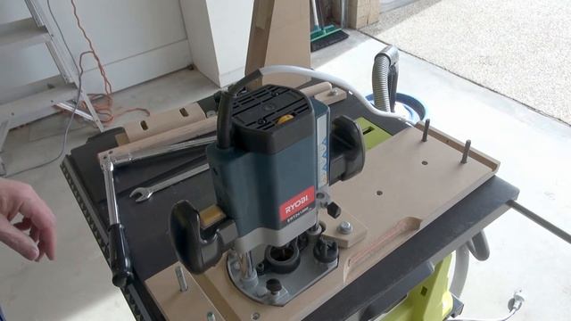 Router table plate with lift fits into Ryobi table saw смотреть онлайн