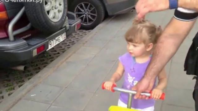 Автоприколы. Сразу видно, что папа хотел сына... смотреть онлайн