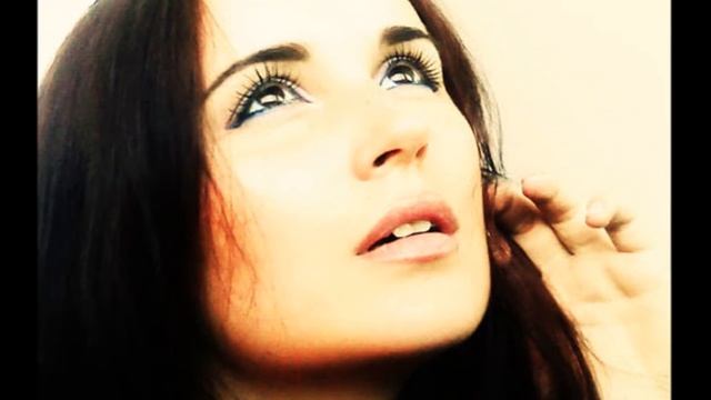 ФИОЛЕТОВЫЙ ИРИС #песни #любовь #бабушка смотреть онлайн