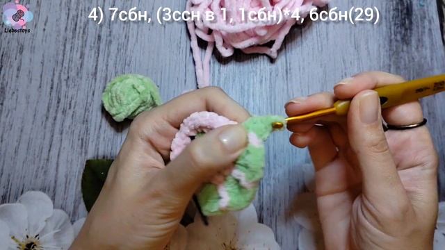 Брелок из плюша, бесплатный мастер-класс - брелок-лапка, как связать брелок крючком, 3-ий вид смотреть онлайн