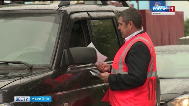 В Йошкар-Оле легковой автомобиль столкнулся с локомотивом