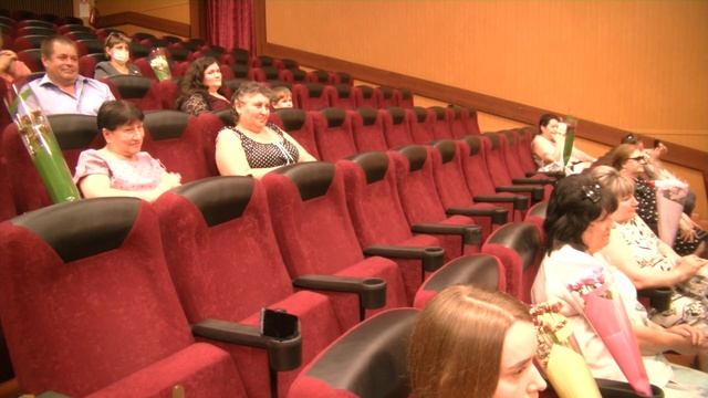 В минувшее воскресенье кирсановские медики отметили свой профессиональный праздник. смотреть онлайн