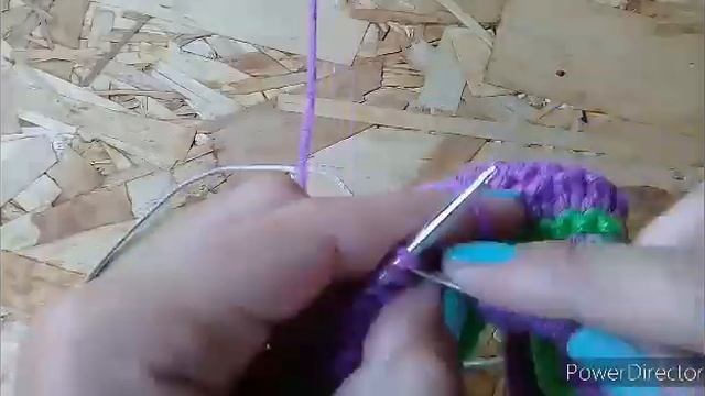 ИНТЕРЕСНАЯ МОДЕЛЬ ДЕТСКИХ ПИНЕТОК СПИЦАМИ смотреть онлайн
