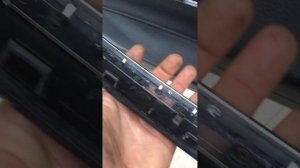 BMW 7 серии 2010 года выпуска  как снять обшивку двери