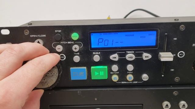 Gemini CD200 Professional Dual CD Player With Remote Controller смотреть онлайн