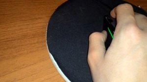 Как вставить диск в дисковод ноутбука