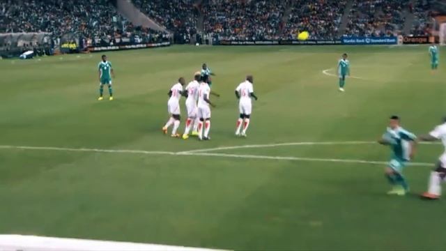 ВРАТАРЬ ЗАБИЛ ШИКАРНЫЙ ГОЛ С ПЕНАЛЬТИ! Лучшие пенальти голкиперов. Футбольный топ @user-ov9ve4hg8p смотреть онлайн