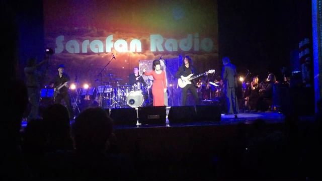 Sarafan radio и Государственный Эстрадно-Симфонический оркестр (cover T.Turner - Simply the best) смотреть онлайн