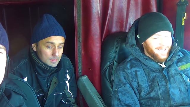 ПРОИШЕСТВИЕ В МИНУС 30!!! РАЗОРВАЛО КОЛЕСО, ИЩЕМ ВЫХОД ИЗ СИТУАЦИИ!!! смотреть онлайн