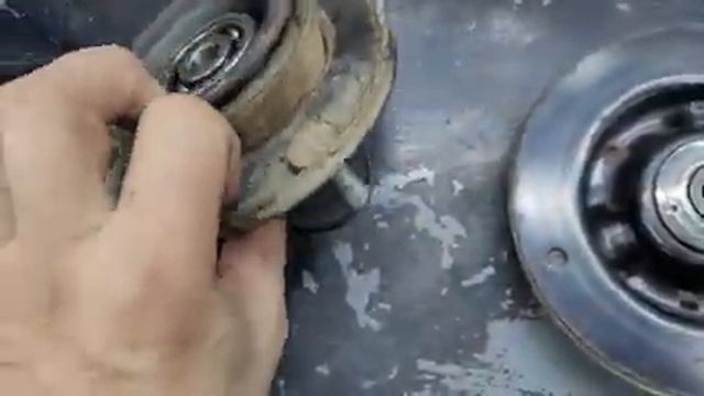 Toyota RAV 4 стук найден и устранён. смотреть онлайн