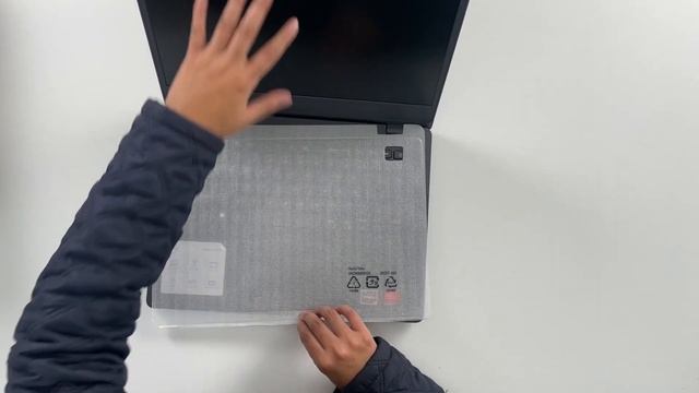 UNBOXING LAPTOP DELL VOSTRO 3405 AMD RYZEN 5 RADEON GRAPHICS RAM 8GB SSD 256 GB M.2 14" BLACK смотреть онлайн