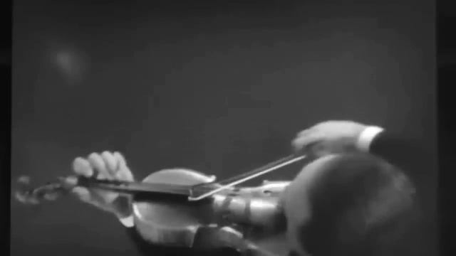 Jascha Heifetz - Hora Staccato смотреть онлайн