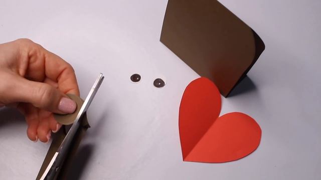 DIY Валентинка Мишка с сердцем из бумаги своими руками смотреть онлайн