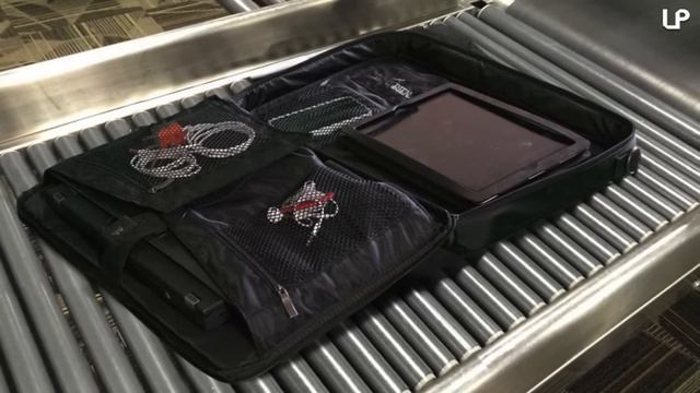 10 Gadgets To Make Flights Easier смотреть онлайн