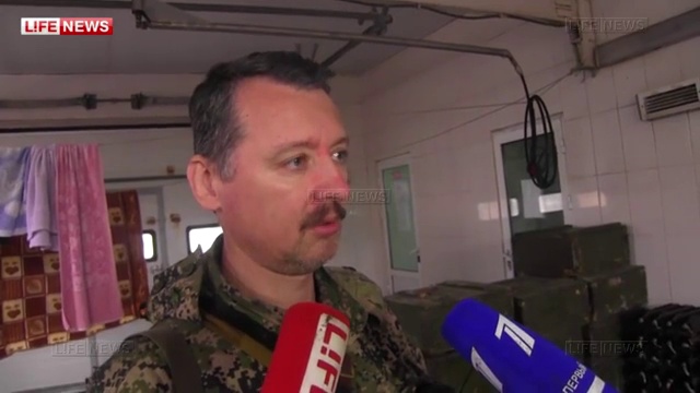 Смотрите, сколько убитых нациков, а они все говорят, что у них нет потерь... смотреть онлайн