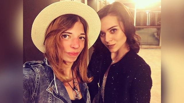 Особенная сестра Аделины Сотниковой в первый раз стала мамой смотреть онлайн