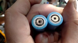 Как восстановить аккумулятор 18650 после перезаряда