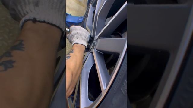 Смотри полное видео / покраска суппортов от Jewel.cars смотреть онлайн