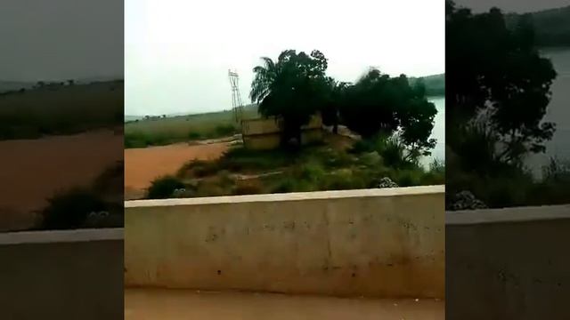 Le pont dans la BOUENDZA смотреть онлайн