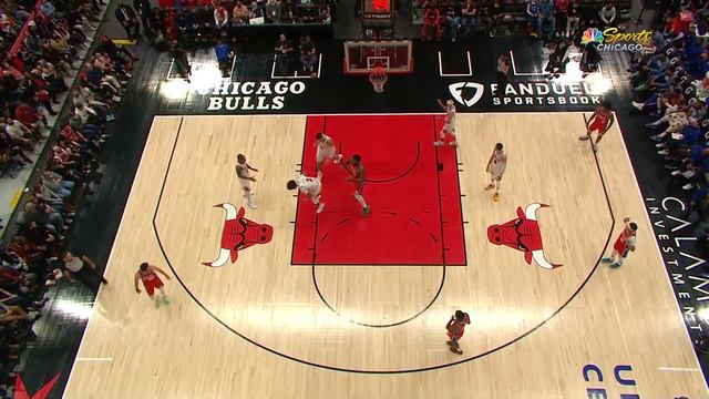 Joel Embiid Gets Hit With A Tech After ALMOST Hitting Lonzo Ball смотреть онлайн