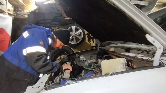 Снятие и чистка радиаторов УАЗ Патриот смотреть онлайн