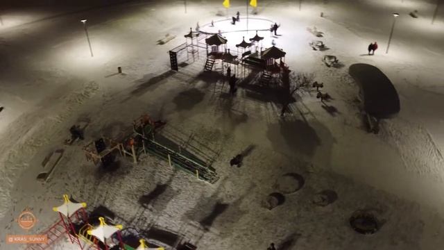 Ночной сквер "Солнечная поляна" в Красноярске #DJImini2 смотреть онлайн