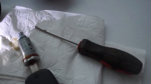 Замена личинки топливной крышки