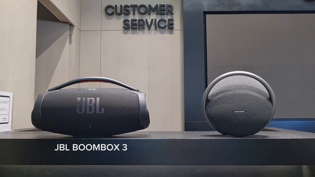 JBL Boombox 3 ?vs? Harman Kardon Onyx Studio 7 Sound showdown смотреть онлайн