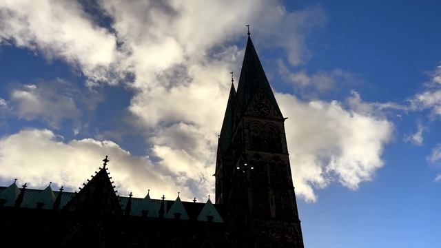 Beautiful Port City Bremen, Germany Walking Tour 4K 60fps HDR смотреть онлайн