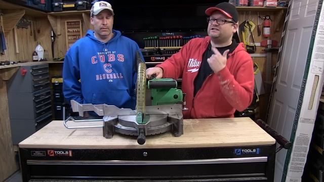Hitachi C10FCE2 10" Compound Miter Saw смотреть онлайн