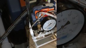 Первый запуск установки для промывки системы отопления