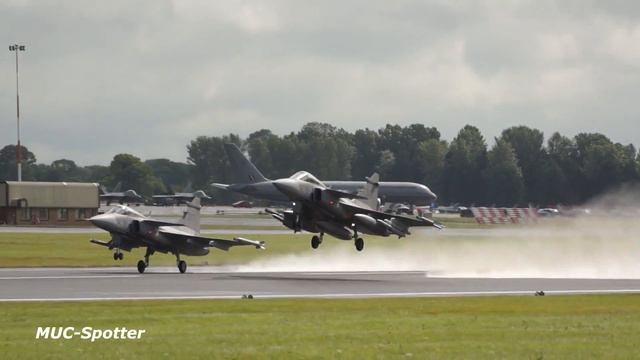 2x Saab JAS-39C Gripen Swedish Air Force departure at RIAT 2016 AirShow смотреть онлайн