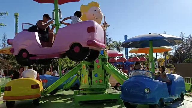 Great America Sally's Love Buggies Rides смотреть онлайн