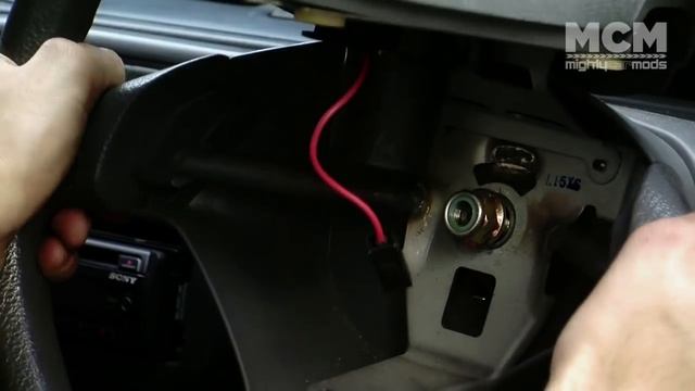 Mighty Car Mods - How To Change Your Steering Wheel смотреть онлайн