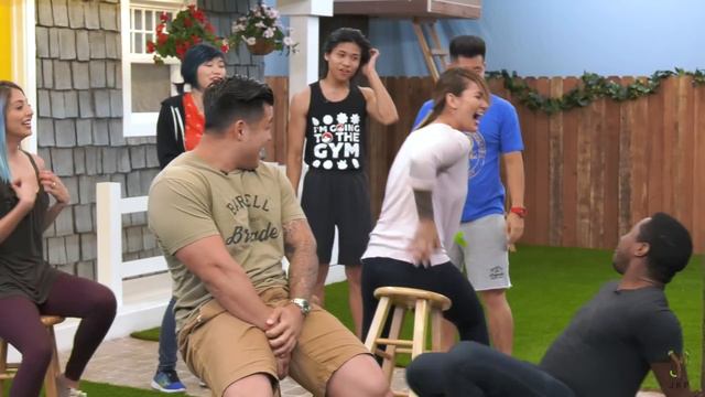 Musical Chairs with Punishments ft. NampaiKid смотреть онлайн