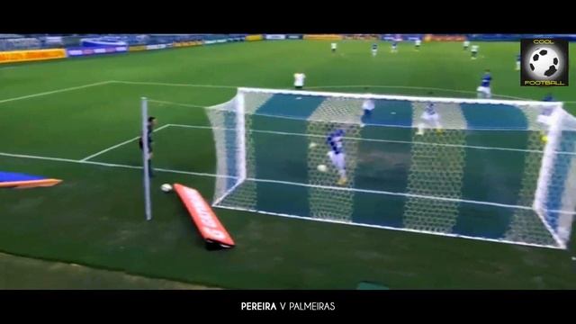 Невероятные везения в футболе (часть 1) | Incredible luck in football (part. 1) смотреть онлайн
