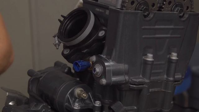 How To Adjust the Valves on a KTM RC390 and Other Motorcycles | MC GARAGE смотреть онлайн